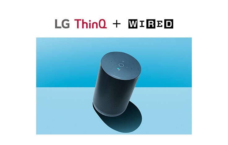 Loa LG XBoom AI ThinQ hiển thị trên nền màu xanh lam