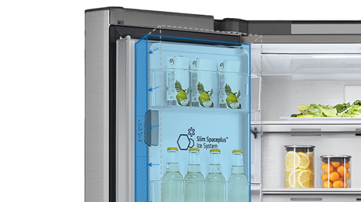 En el interior del refrigerador, hay máquina de hielo de interior