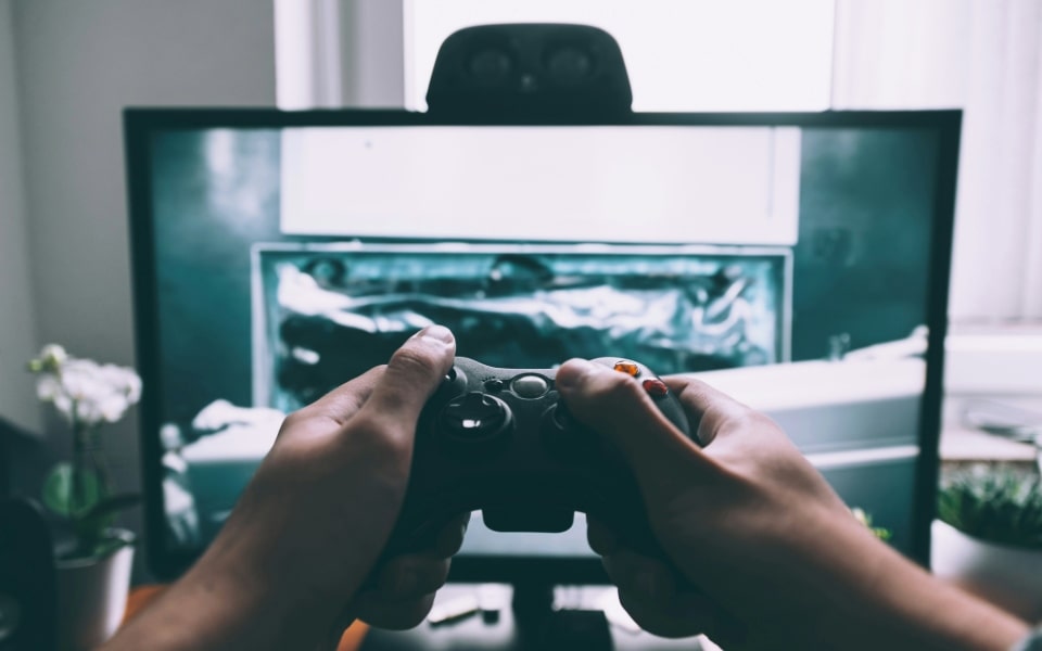 Beherrsche dein Gaming-Zimmer dank innovativer Ideen für dein Setup, die deine Spielerlebnisse und Unterhaltung optimieren.