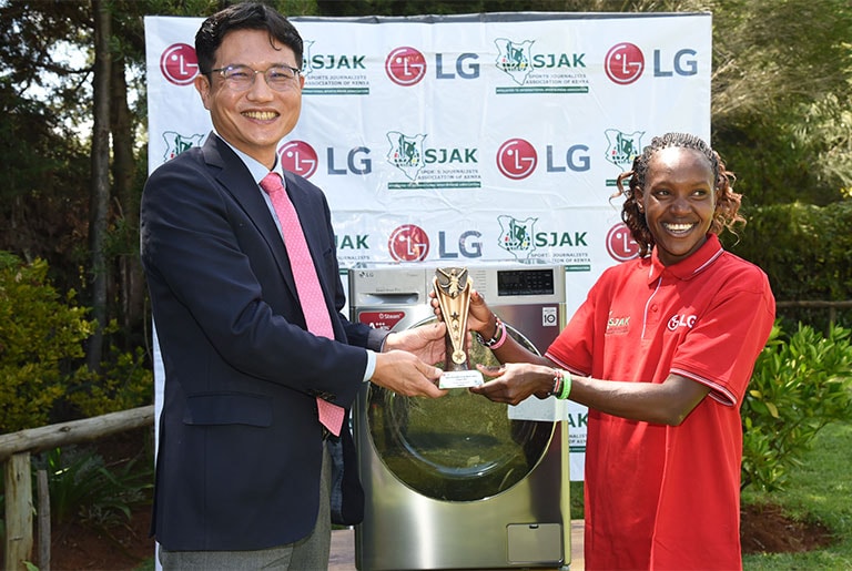 olympic-champion-faith-kipyegon-named-lg-sports-personality-for-month-of-august