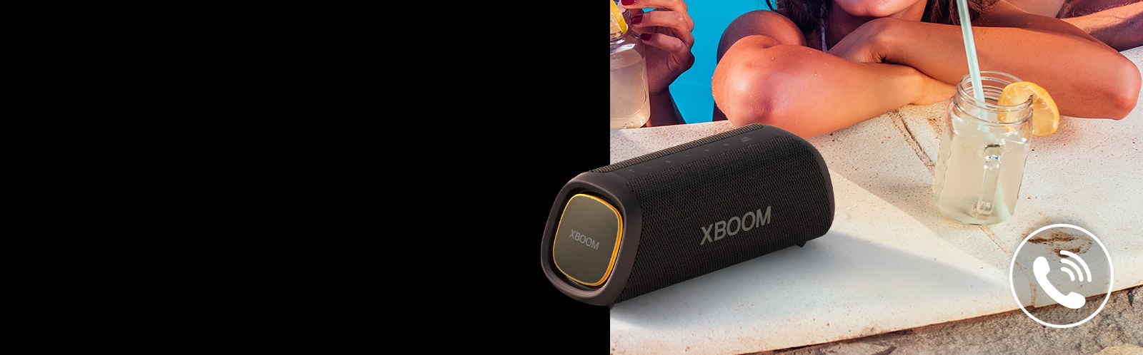 LG XBOOM Go XG7 se coloca junto a la piscina. Tres personas hablan por el altavoz de la piscina.