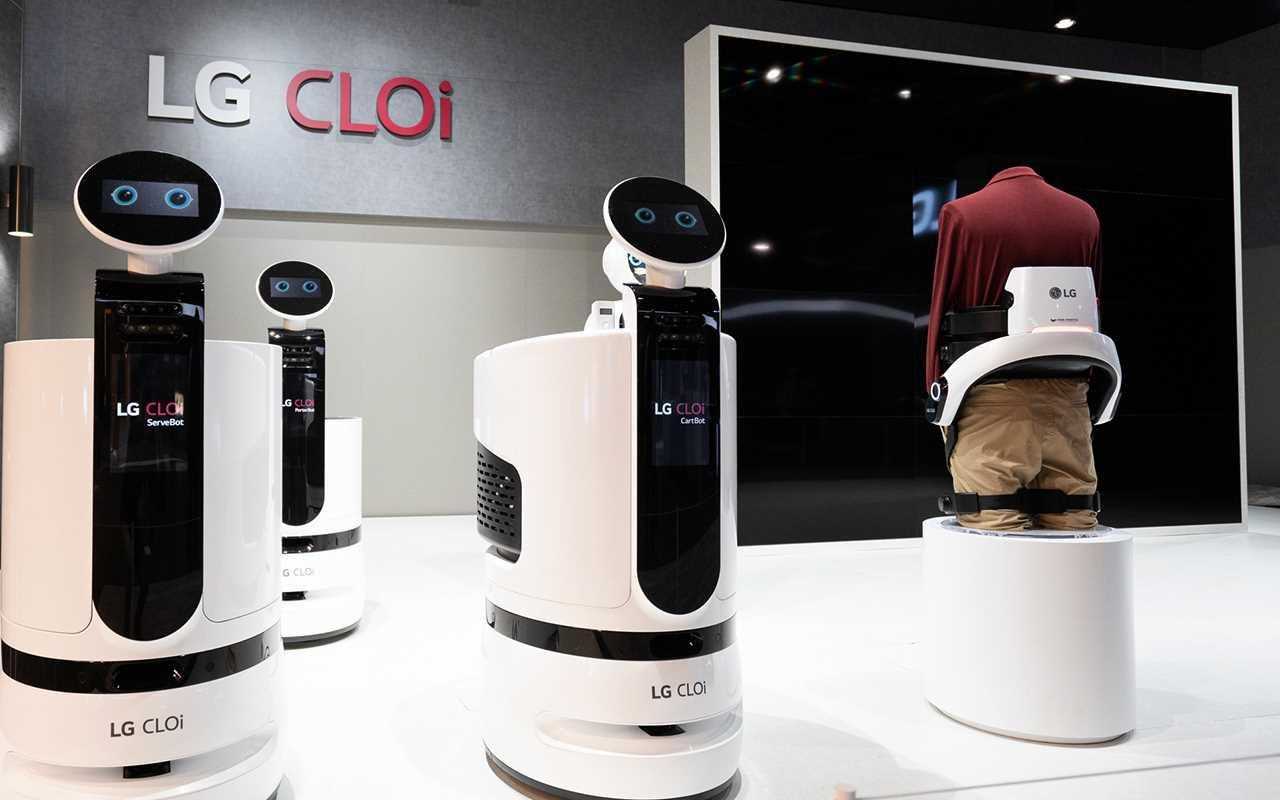 ar-ee-ces-2019-smart-home-systems-cloi-robots.jpg