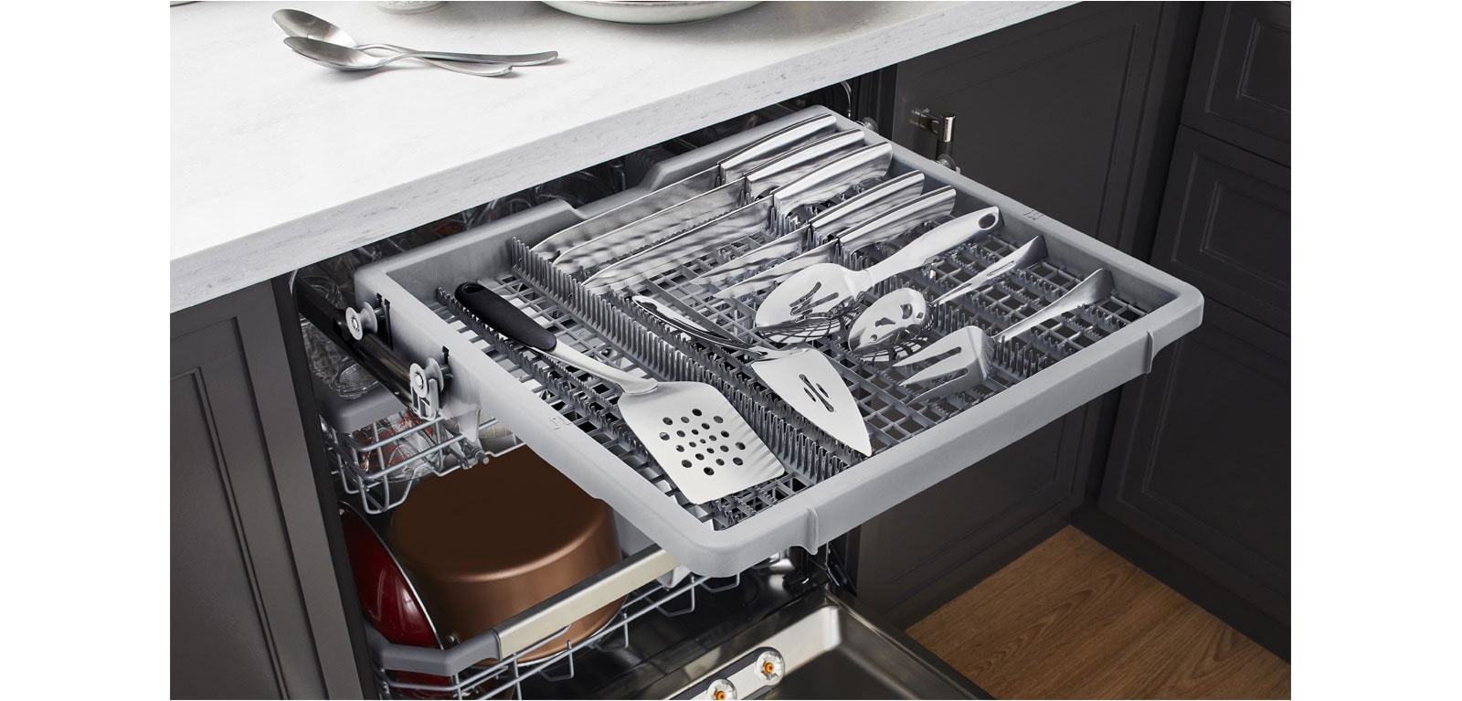Tips to Keep Your Dishwasher Clean