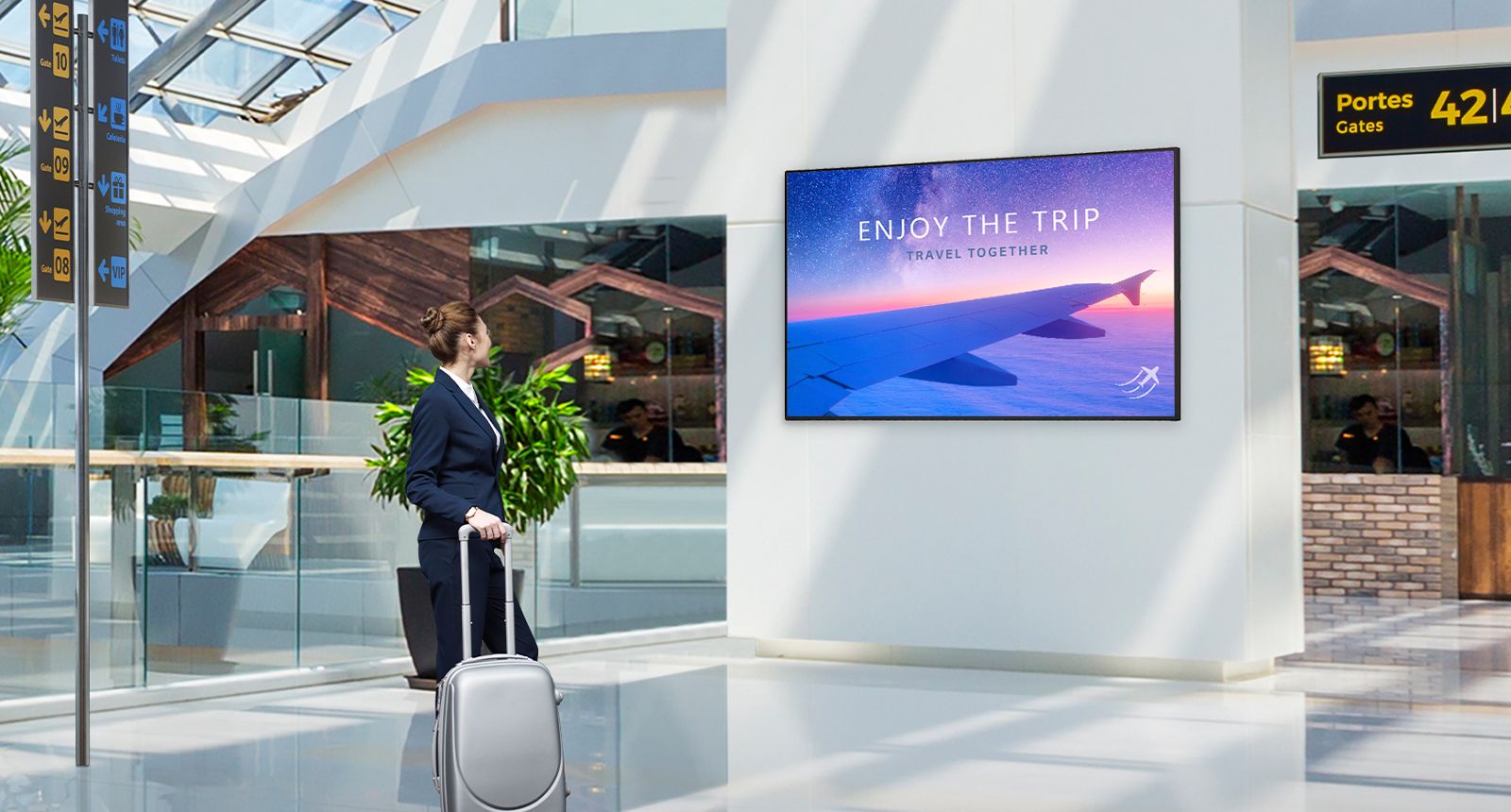 The display has been installed on a column at the airport, which is exposed to the bright sunlight. In spite of bright environment, advertisements on the display are clearly demonstrated.