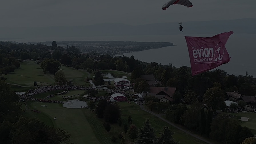 A short video showing a birds eye view of a gold course, golfers Jin Young Ko and Sung Hyun Park, and an engraved LG SIGNATURE OLED R TV.