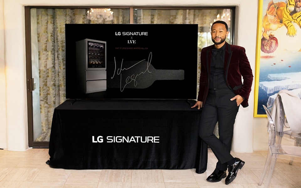 LgJohnLegend_8.jpg