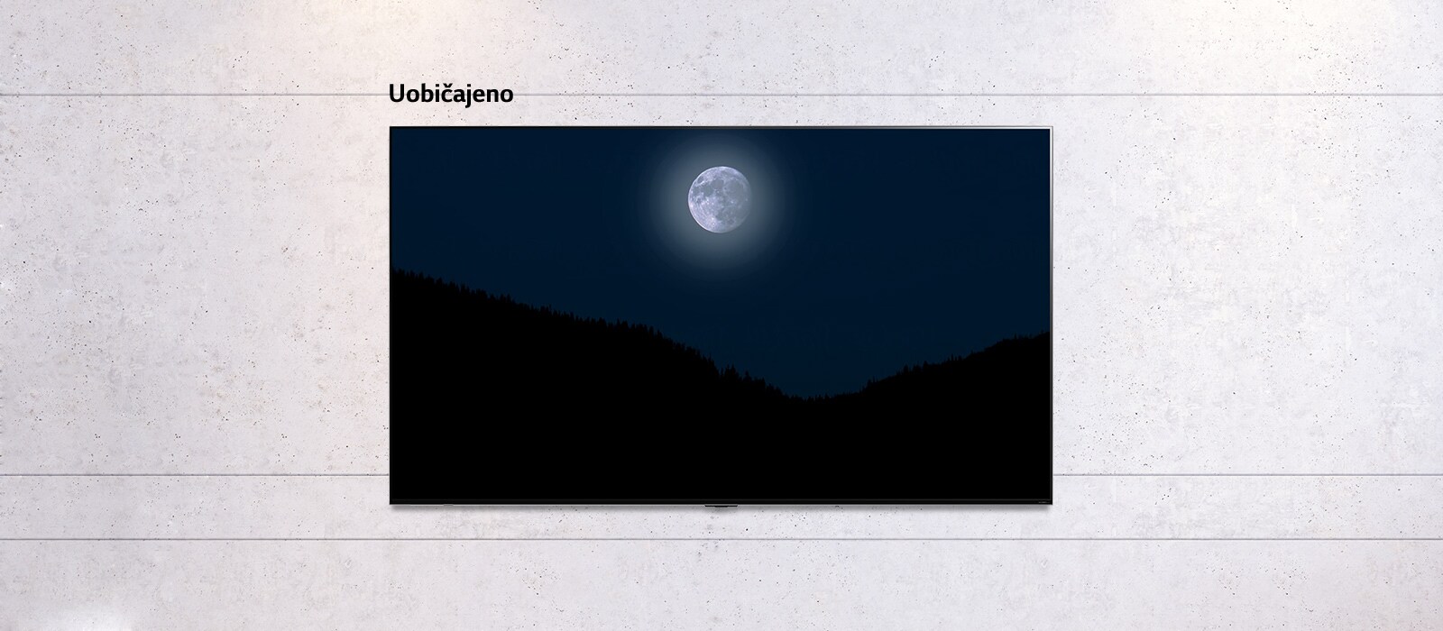 Pomična slika televizora montiranog na zid na kojem se prikazuje mračan prizor mjeseca iznad planina. Prizor se izmjenjuje na televizoru uobičajene veličine i televizoru LG QNED Mini LED s velikim zaslonom.
