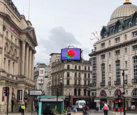 Immagine pubblicitaria di LG SIGNATURE visualizzata su un cartellone a Piccadilly Circus.