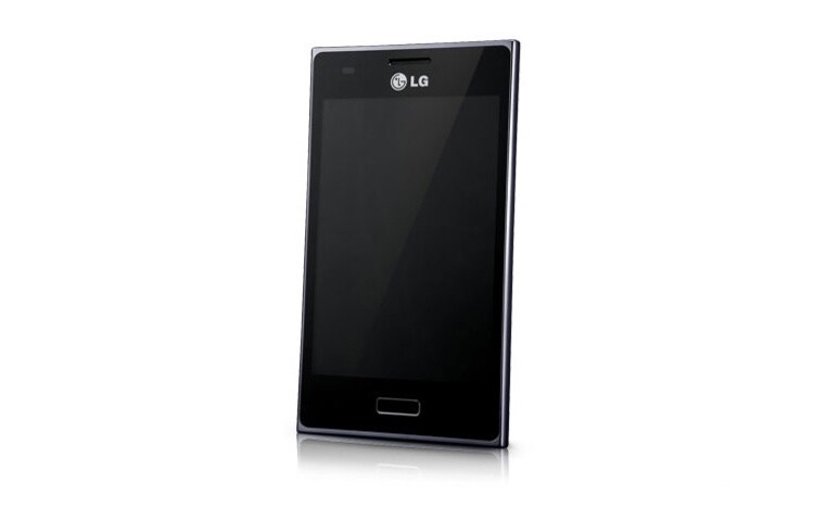 Телефон lg e612 включается и сразу выключается