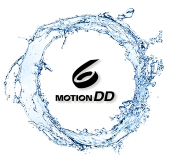 Det er en 6 Motion DD-logo i midten av en rund strømvirvel