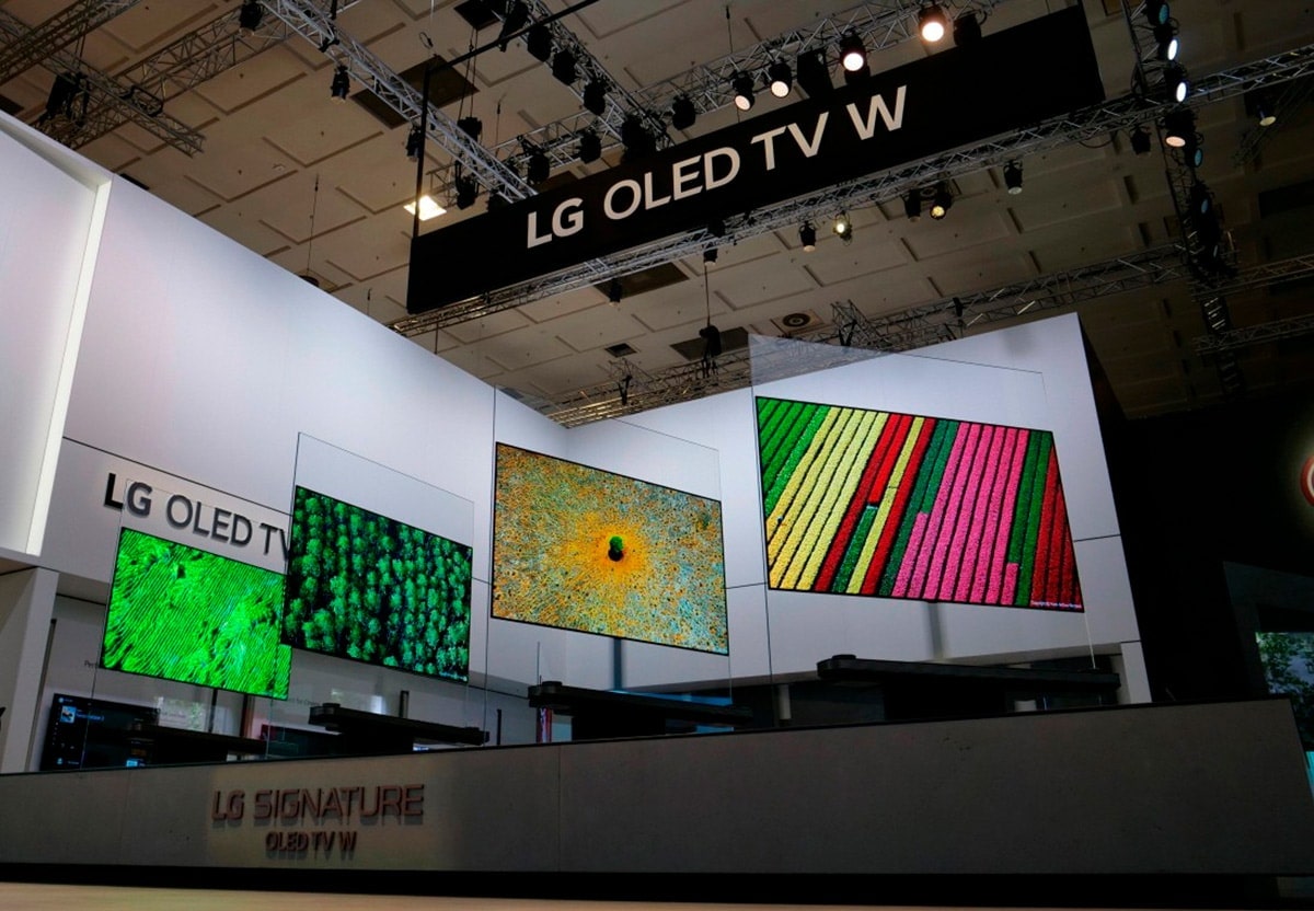 OLED-телевизоры LG 2017 года первыми предложат потребителю качественный  звук без потерь в формате Dolby TrueHD — LG Россия | LG Россия