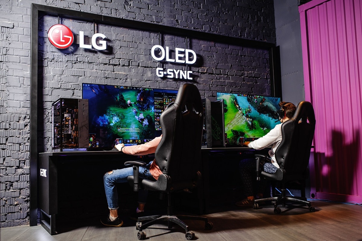 OLED-телевизоры с поддержкой технологии NVIDIA G-SYNC в Winstrike Arena в  ЦДМ на Лубянке: всё для отличной игры | LG Россия