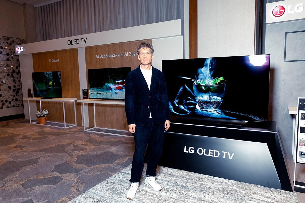 Территория интеллекта от LG: Презентация новых премиальных моделей OLED и  NanoCell телевизоров, проекторов, аудиосистем и мониторов, а также  B2B-решений — LG Россия | LG Россия