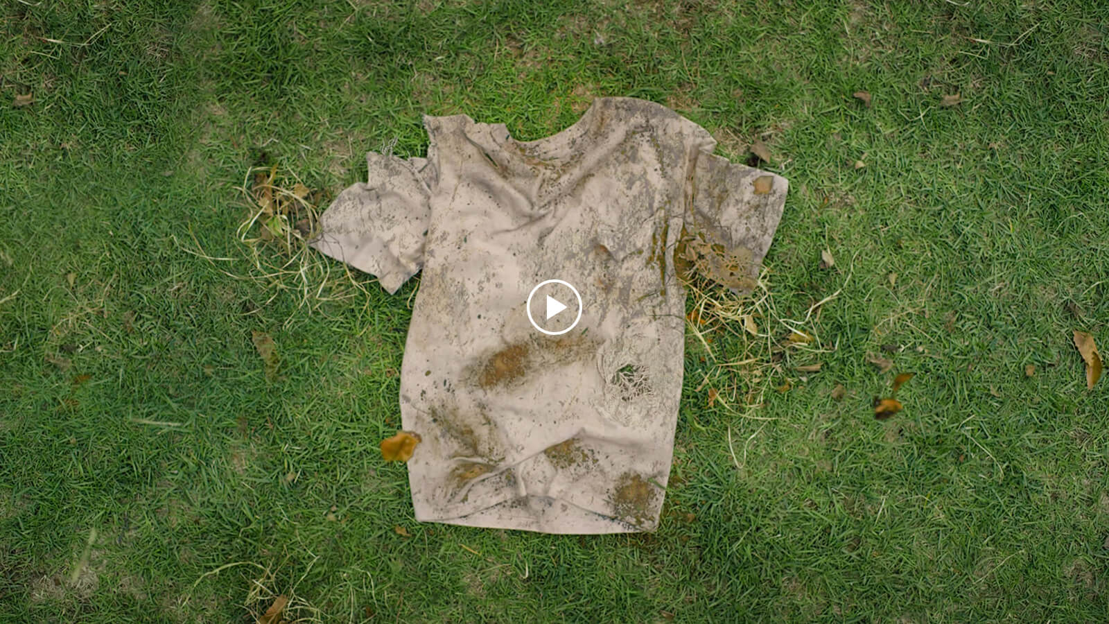 Thumbnail image of the video that dirty and deformed t-shirt is on the ground.