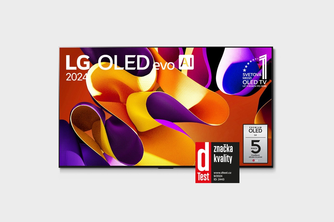 LG 65-palcový LG OLED evo AI G4 4K Smart TV OLED65G4, Pohľad spredu s televízorom LG OLED evo AI, OLED G4, emblémom 11 rokov svetovej jednotky OLED, logom webOS Re:New Program a logom 5 ročnej záruky na panel na obrazovke, ako aj so soundbarom pod televí, OLED65G45LW