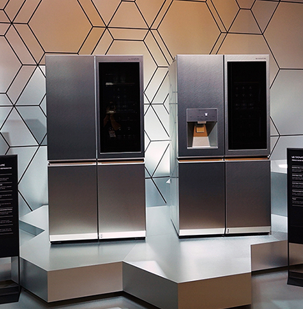 Two types of LG SIGNATURE Refrigerator are displayed at IFA 2019