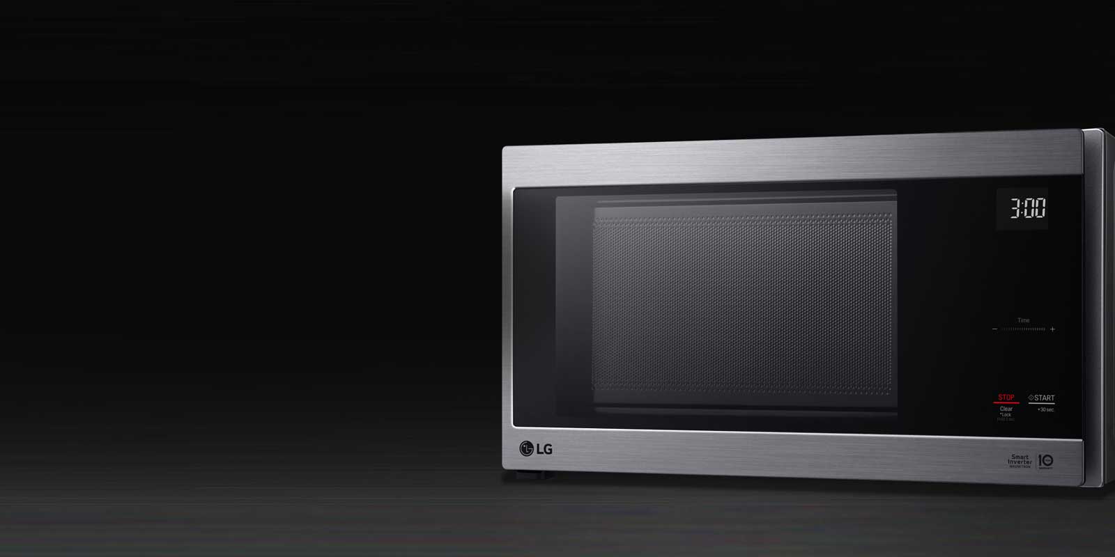 sleek microwave oven