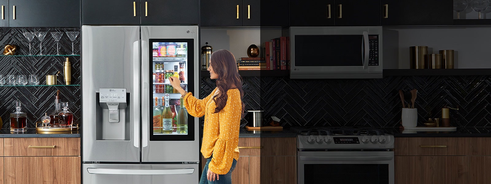 LG InstaView™ Refrigerators