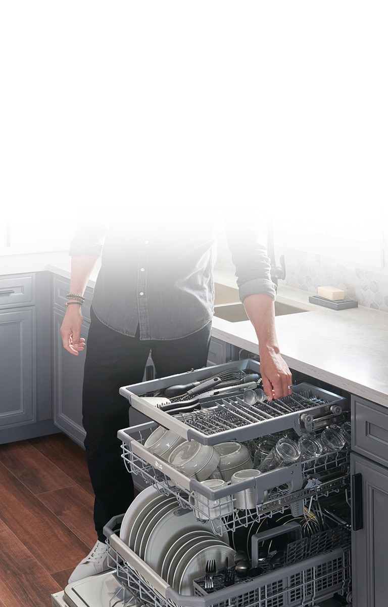 LG Smart Top Control Dishwasher with 1Hour Wash & Dry, QuadWash® Pro