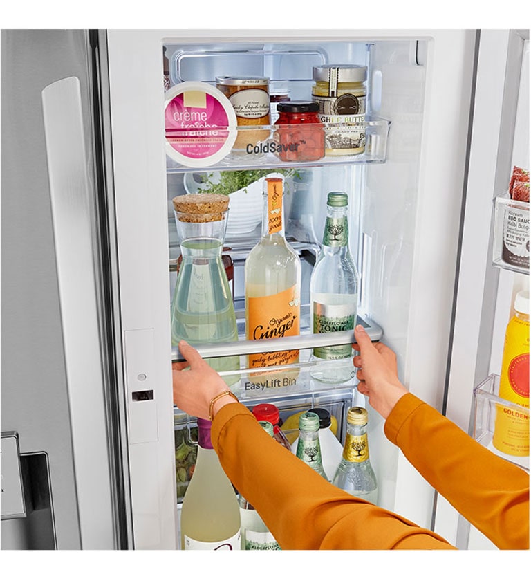 https://www.lg.com/us/images/refrigerators/md07501104/features/LRMDC2306S-Feature-05-Fast-and-fit-M.jpg