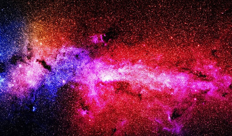 Vũ trụ màu sắc phong phú và chất lượng hình ảnh sống động.